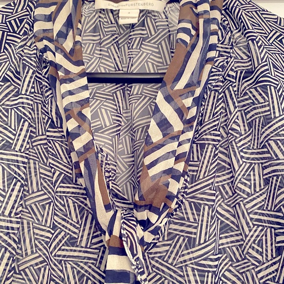 DVF navy sheer blouse - Picture 3 of 5